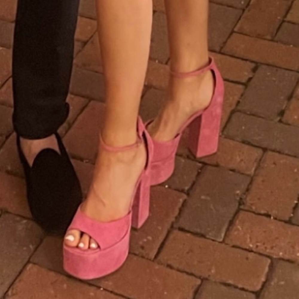 Marc Fisher Pink Heels
